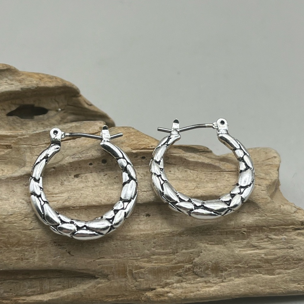 Silver Tone Textured Hoop Earrings -Shiny Sterling Silver Look-Everyday Elegance